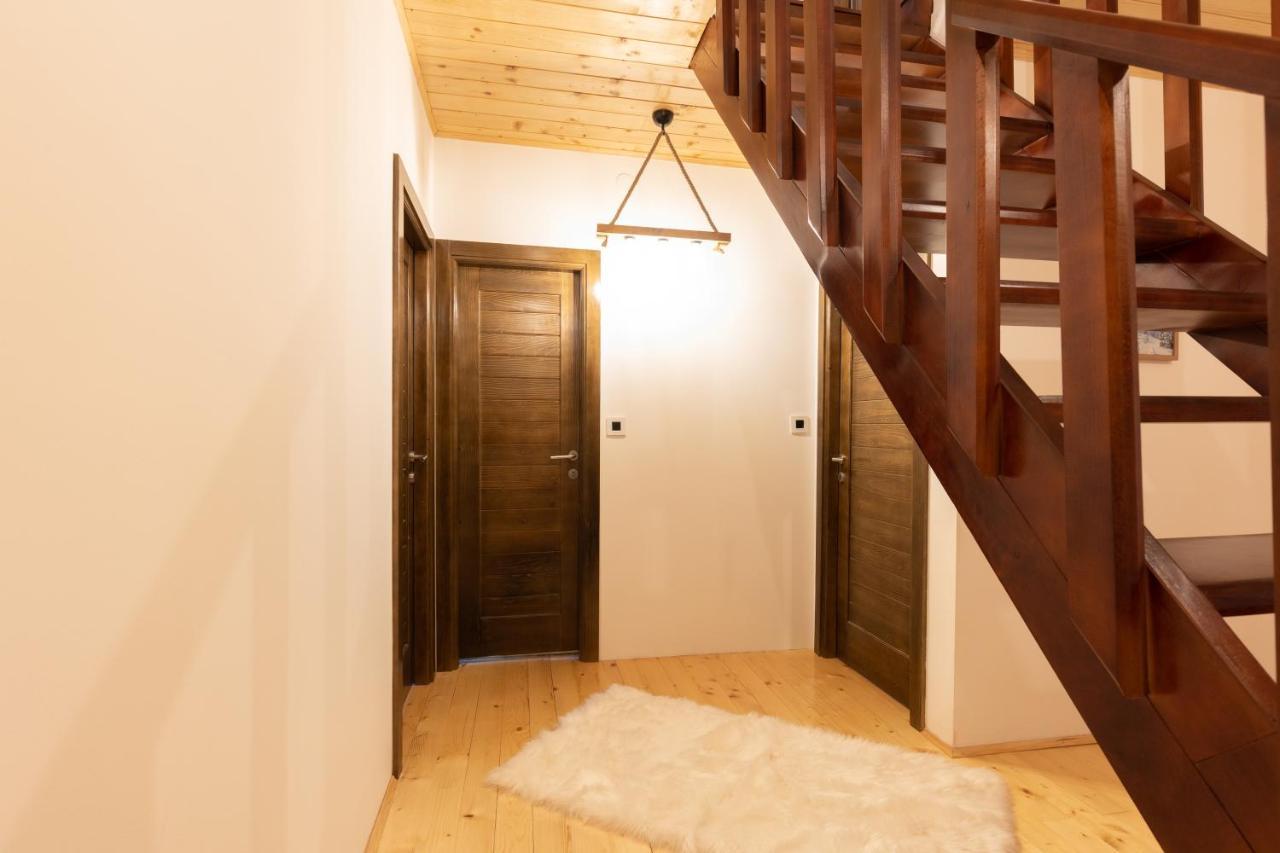 Vila Hanovi Zabljak Bagian luar foto