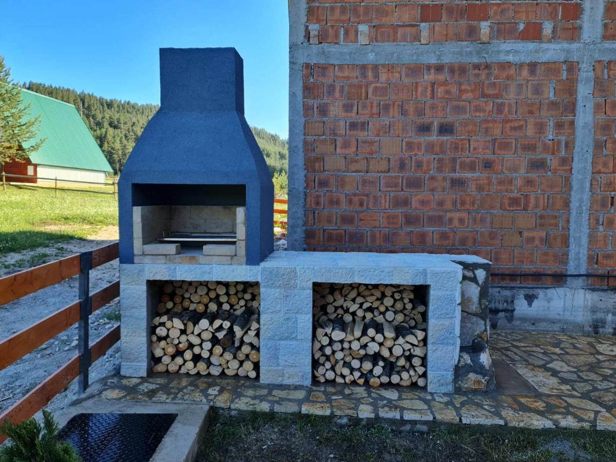 Vila Hanovi Zabljak Bagian luar foto
